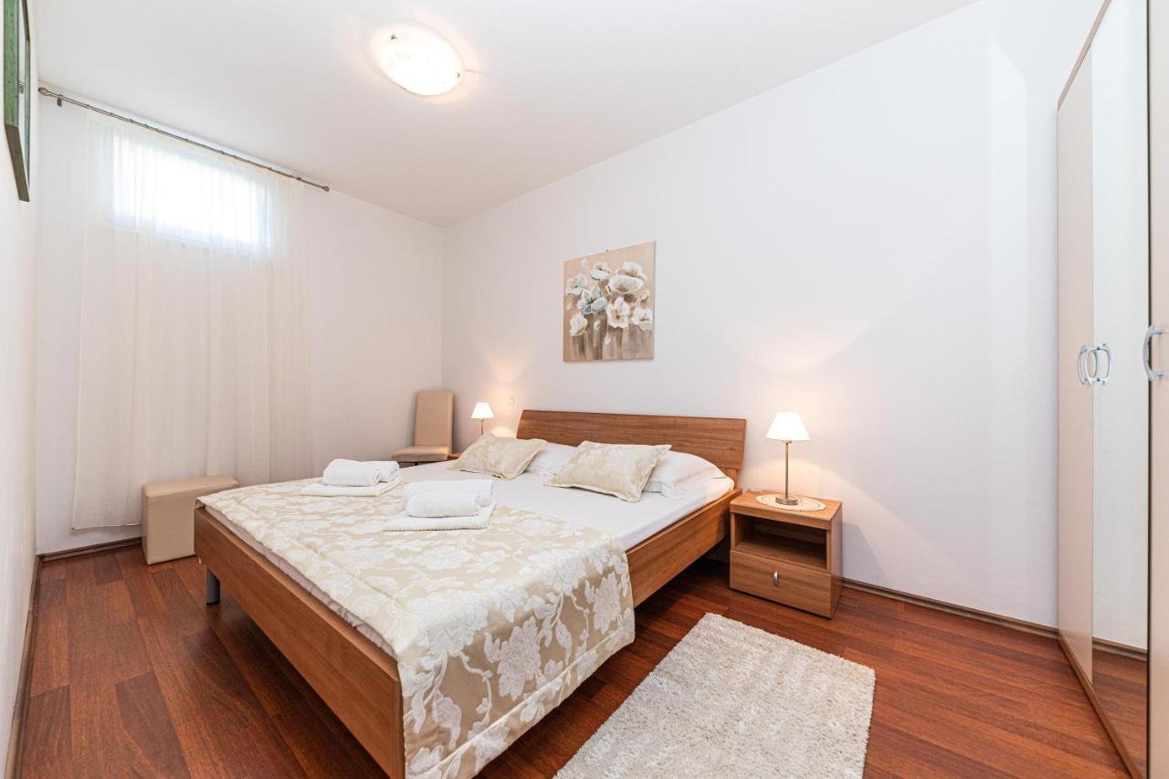 Rajcic Apartments Rogoznica  Εξωτερικό φωτογραφία