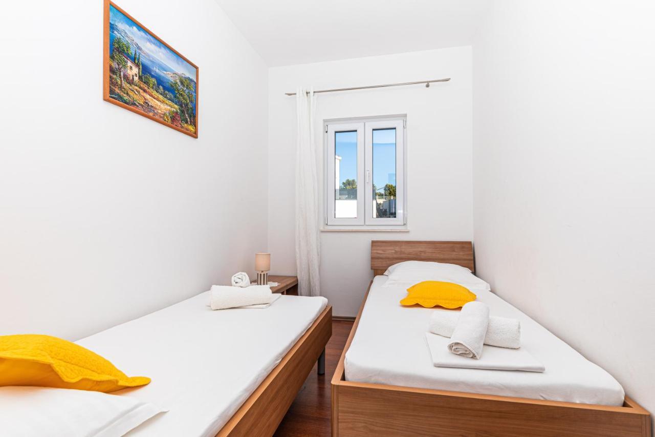 Rajcic Apartments Rogoznica  Εξωτερικό φωτογραφία
